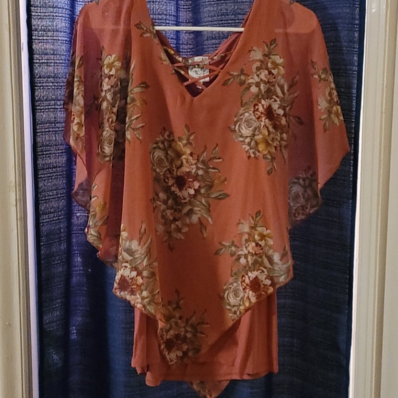 Chiffon blouse - Picture 2 of 3